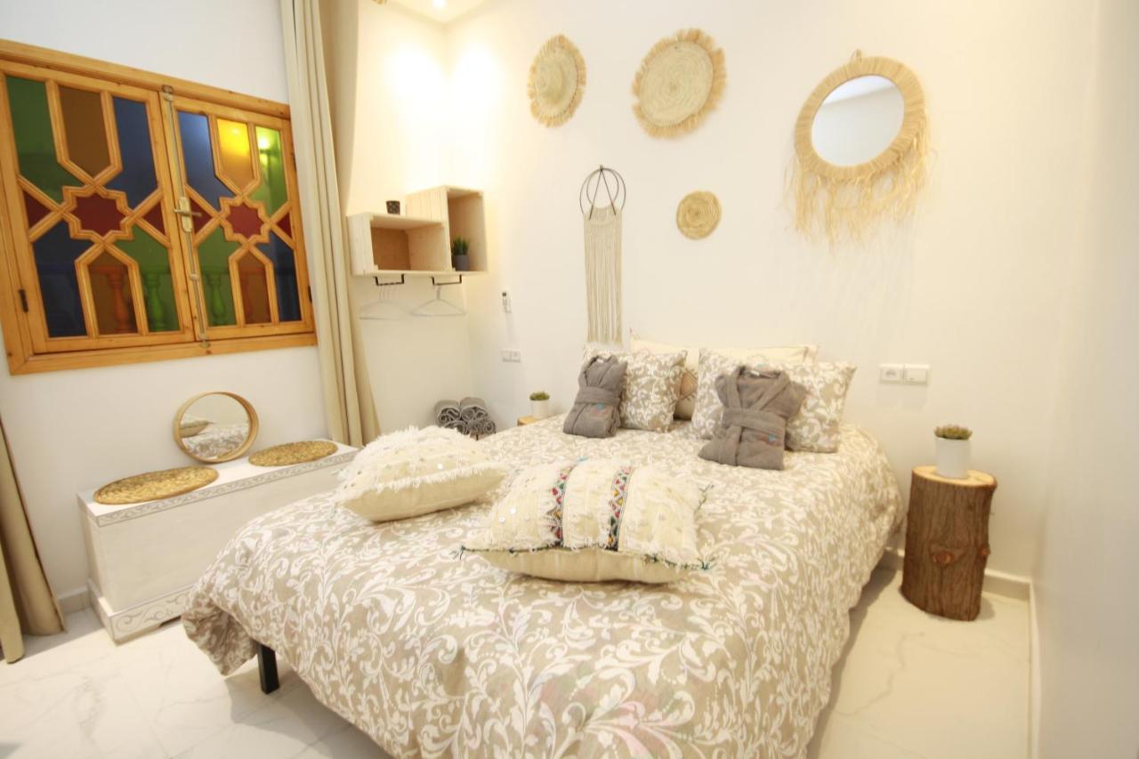 Riad Miel & Une Nuit Marrakesh Bagian luar foto
