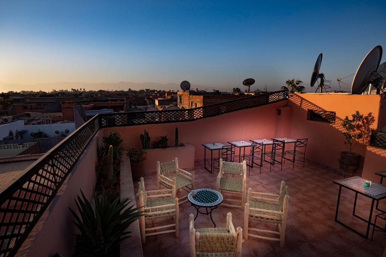 Riad Miel & Une Nuit Marrakesh Bagian luar foto