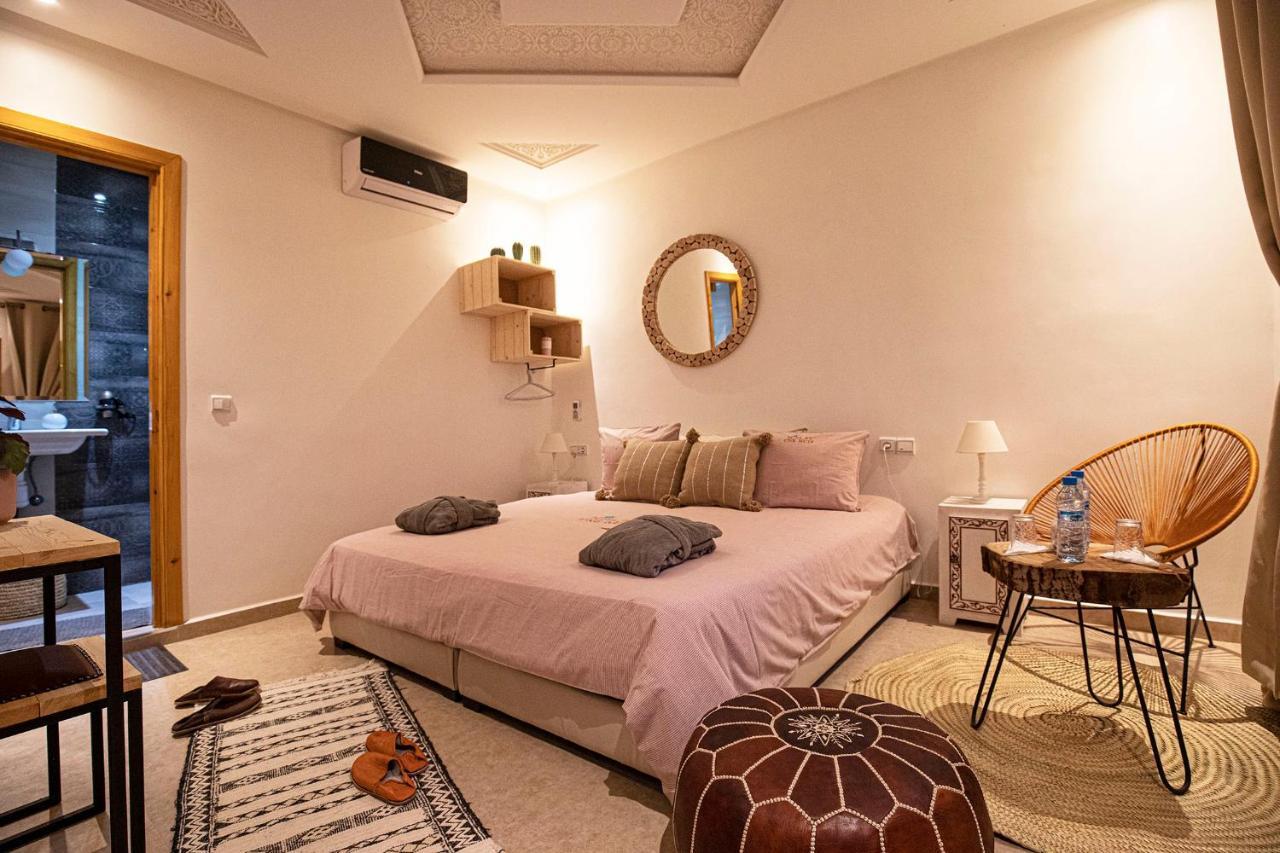 Riad Miel & Une Nuit Marrakesh Bagian luar foto